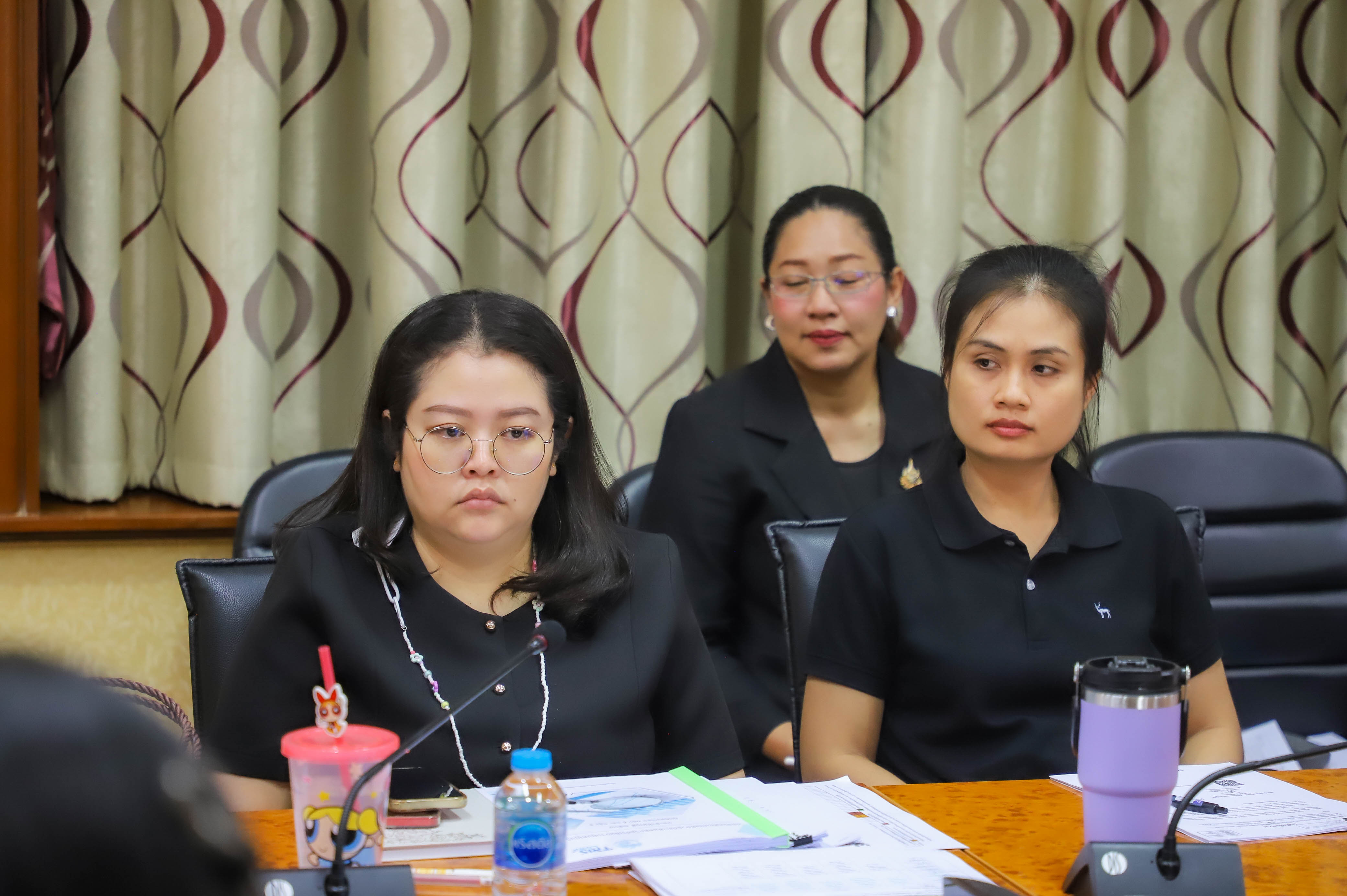 title - สบท. ประชุมชี้แจงและมอบหมายผู้รับผิดชอบในแต่ละตัวชี้วัดในส่วนที่เกี่ยวข้องกับกองทุนการปฏิรูปที่ดินเพื่อเกษตรกรรม ประจําปีงบประมาณ พ.ศ. 2569 